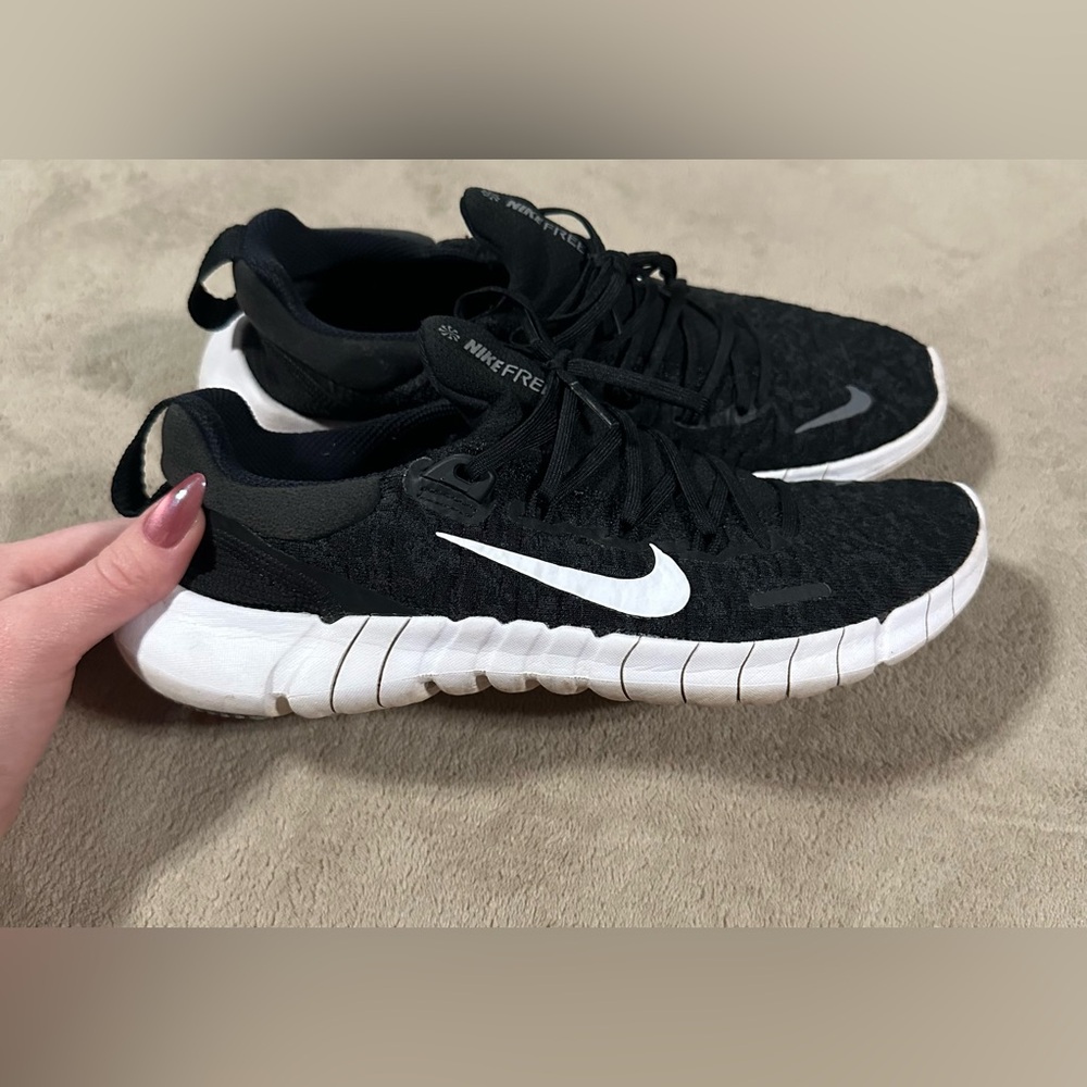 Nike Black and White Athletic Shoes